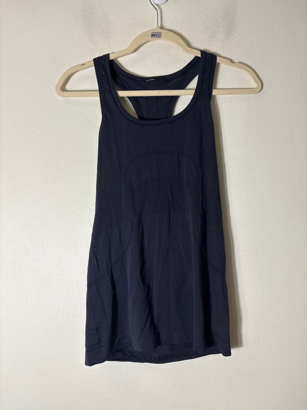 Lululemon Navy Tank Sz 6